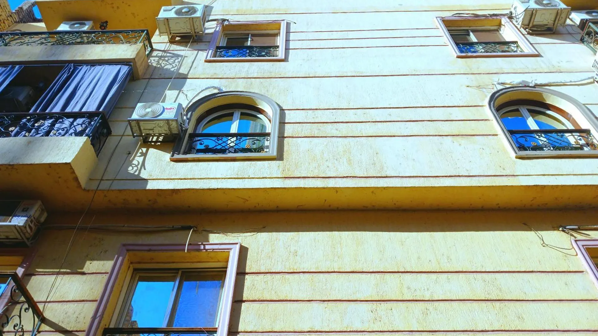 Modern Winter Apartment Luxor
