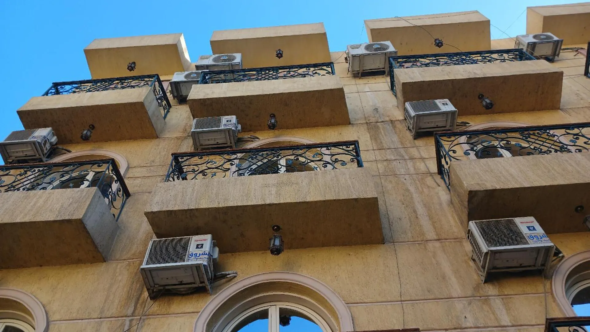 Modern Winter Apartment 0*, Luxor
