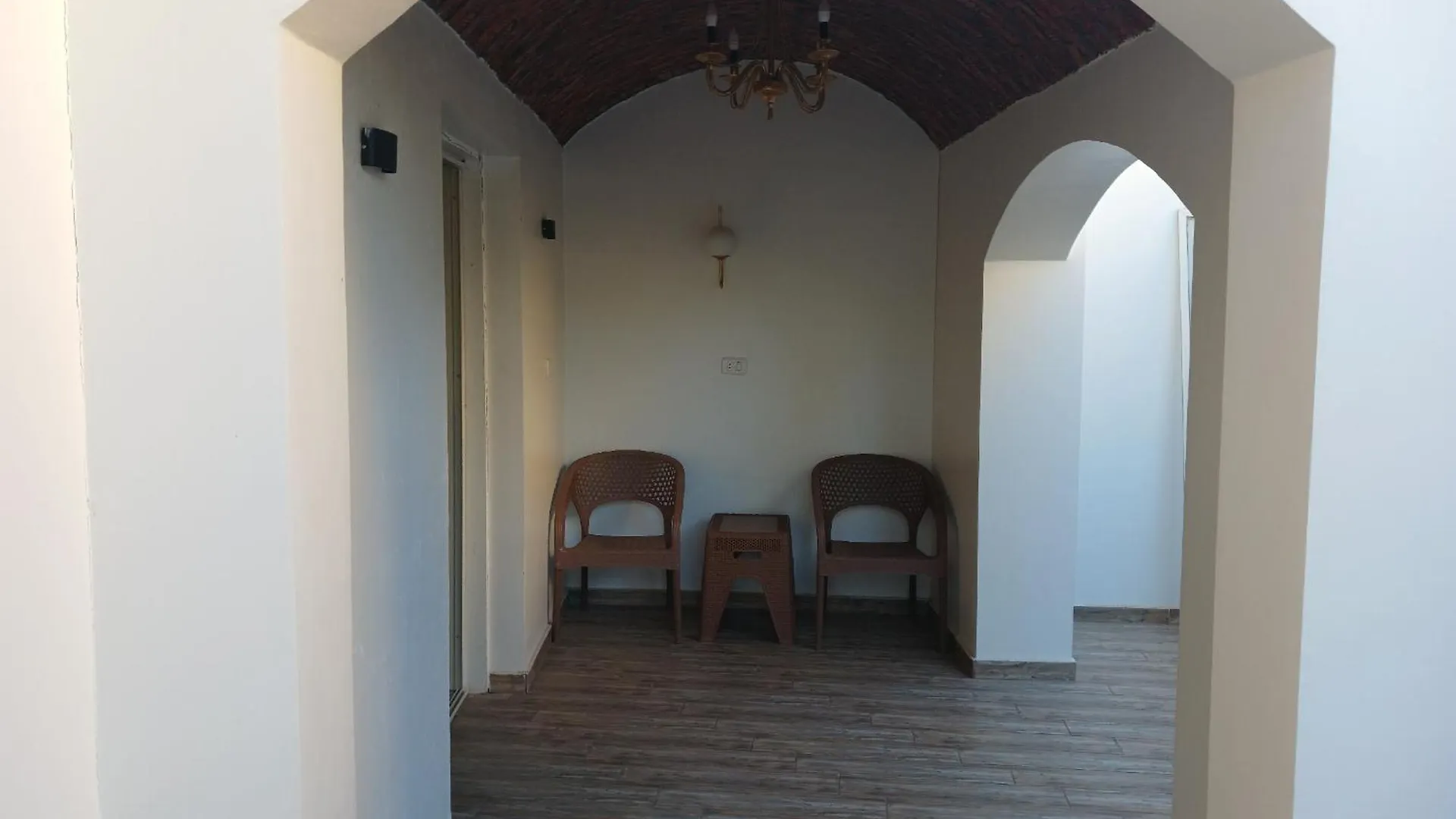 Modern Winter Apartment Luxor